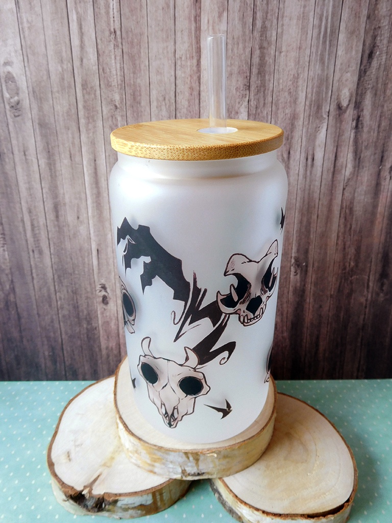 Animal Skulls glass tumbler