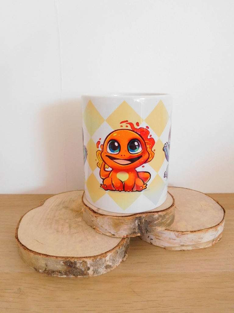 Mug Pokemon Charmander - middle view