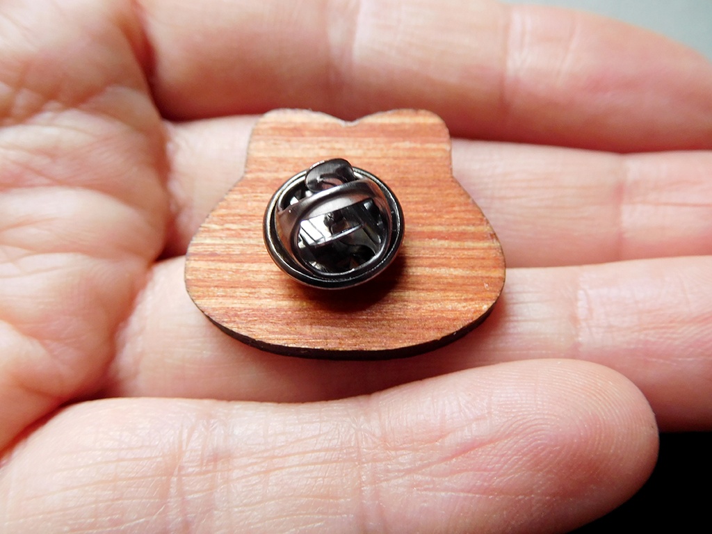 Cat - Wooden Pin