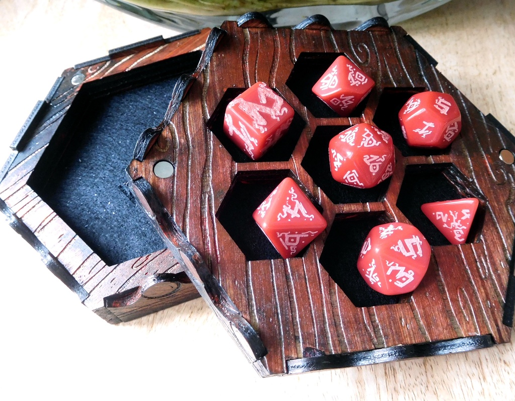 Dice Tray - Mimic