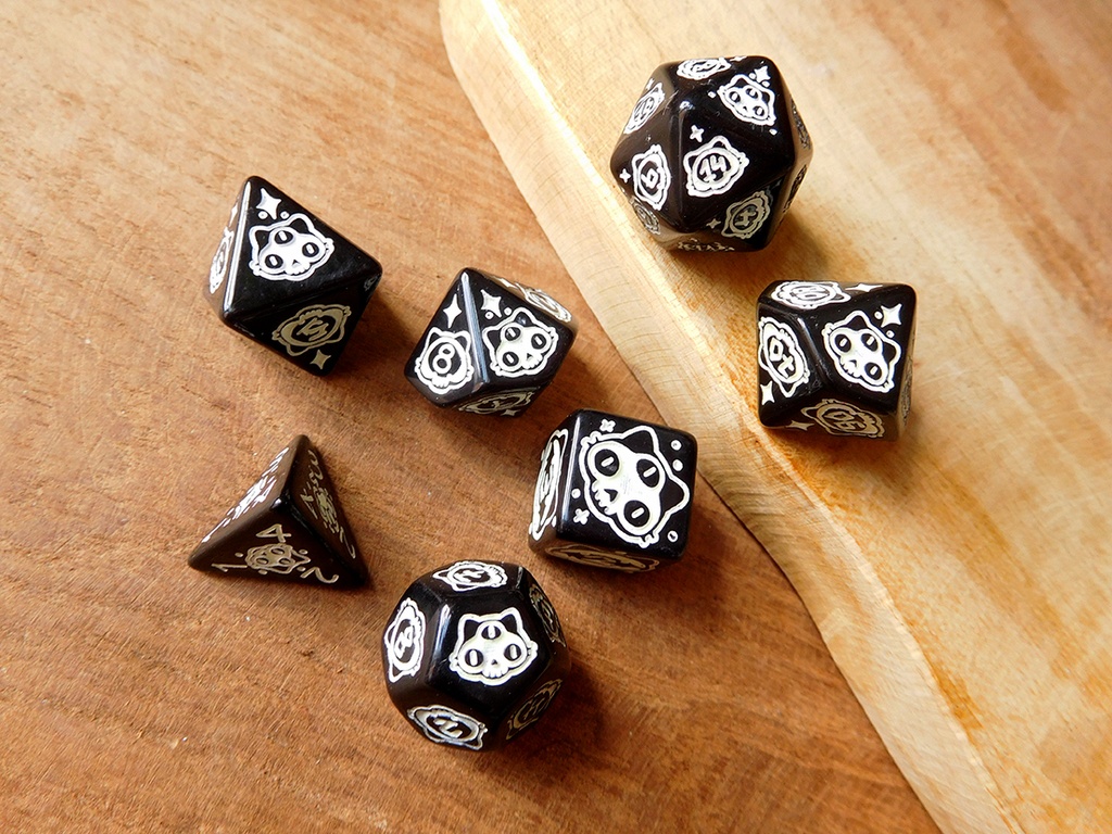 Dice Set - Demon Cat - GLOW IN THE DARK