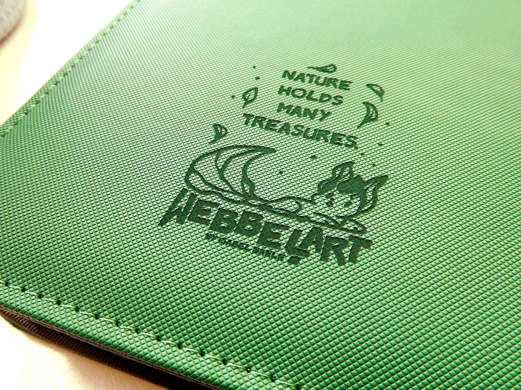 Leafeon 4 sleeves Binder