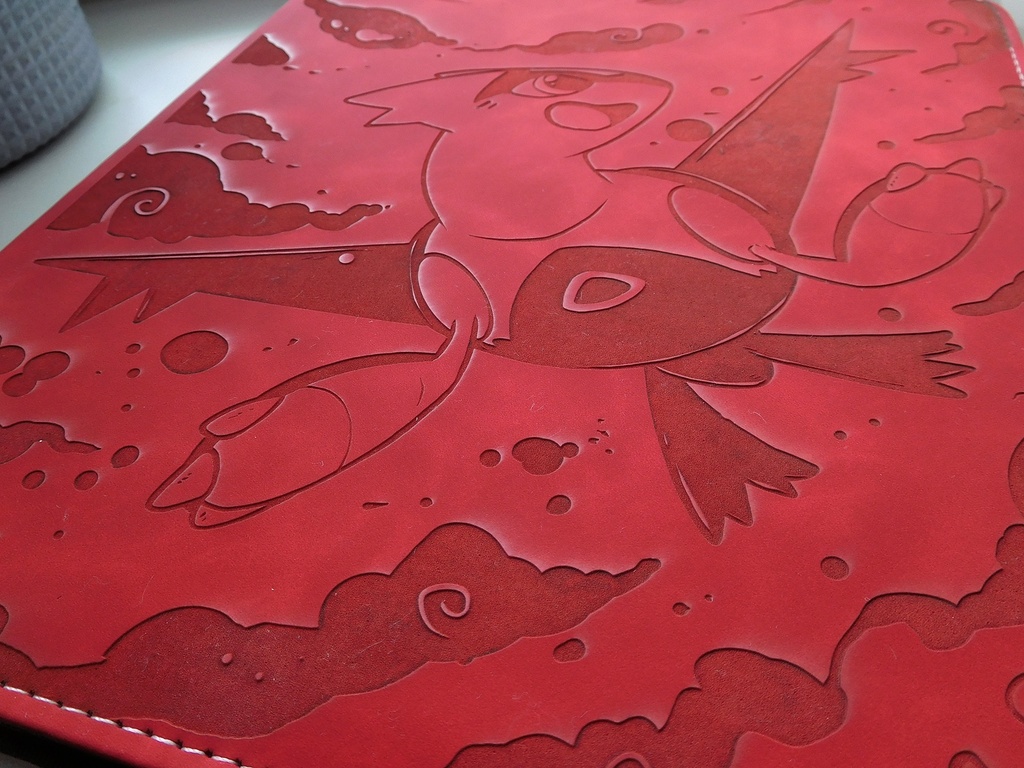 Latias 4 sleeves Binder