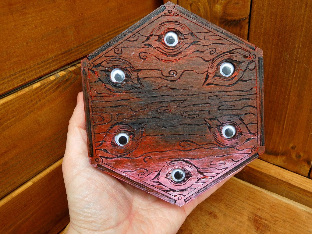 Dice Tray - Googley eyed Mimic