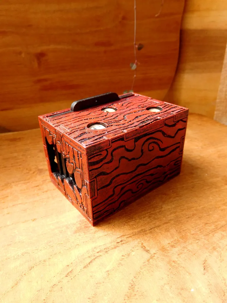 backside red mimic