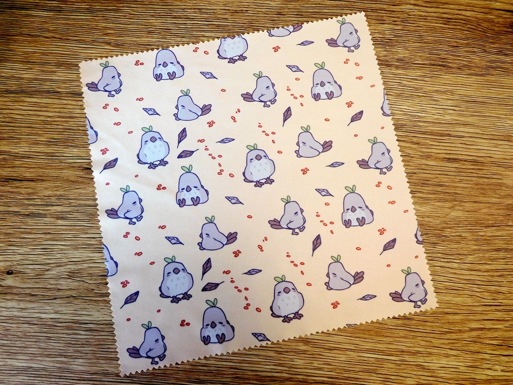Lens cleaning Little Pigeon microfiber cloth for glasses and screens - Webbelart