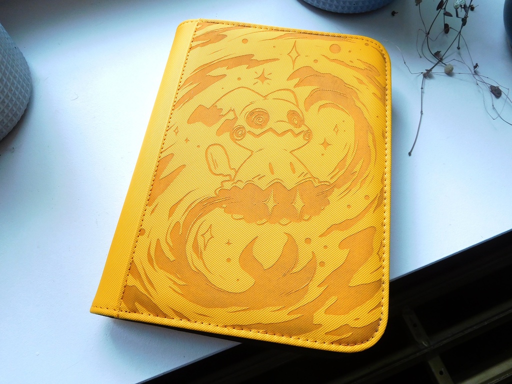 Mimikyu 4 sleeves Binder