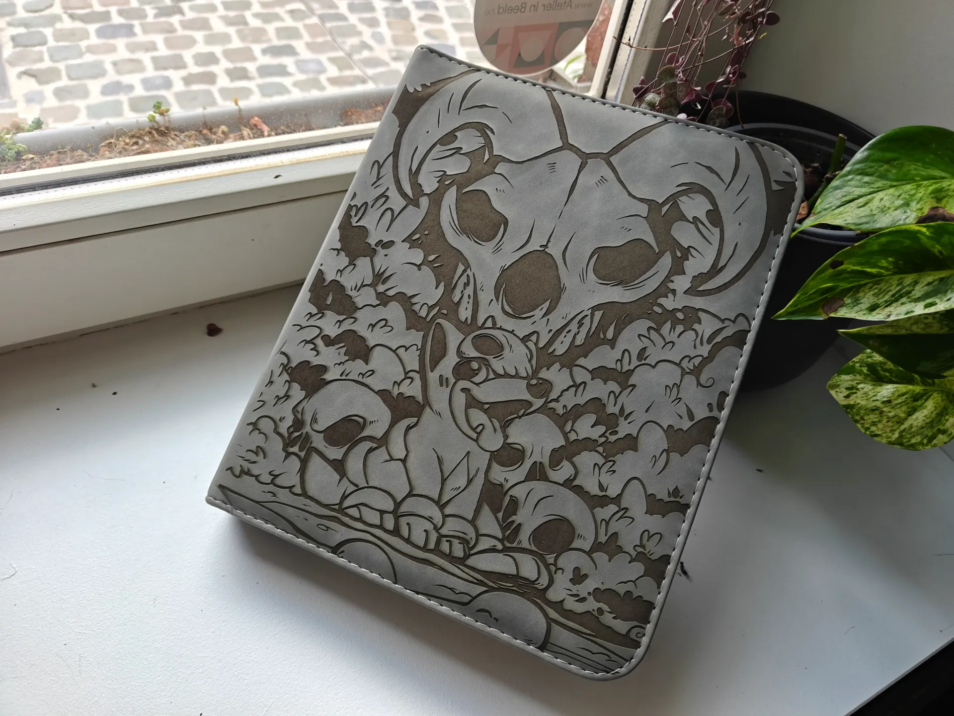 Houndour 4 sleeves Binder
